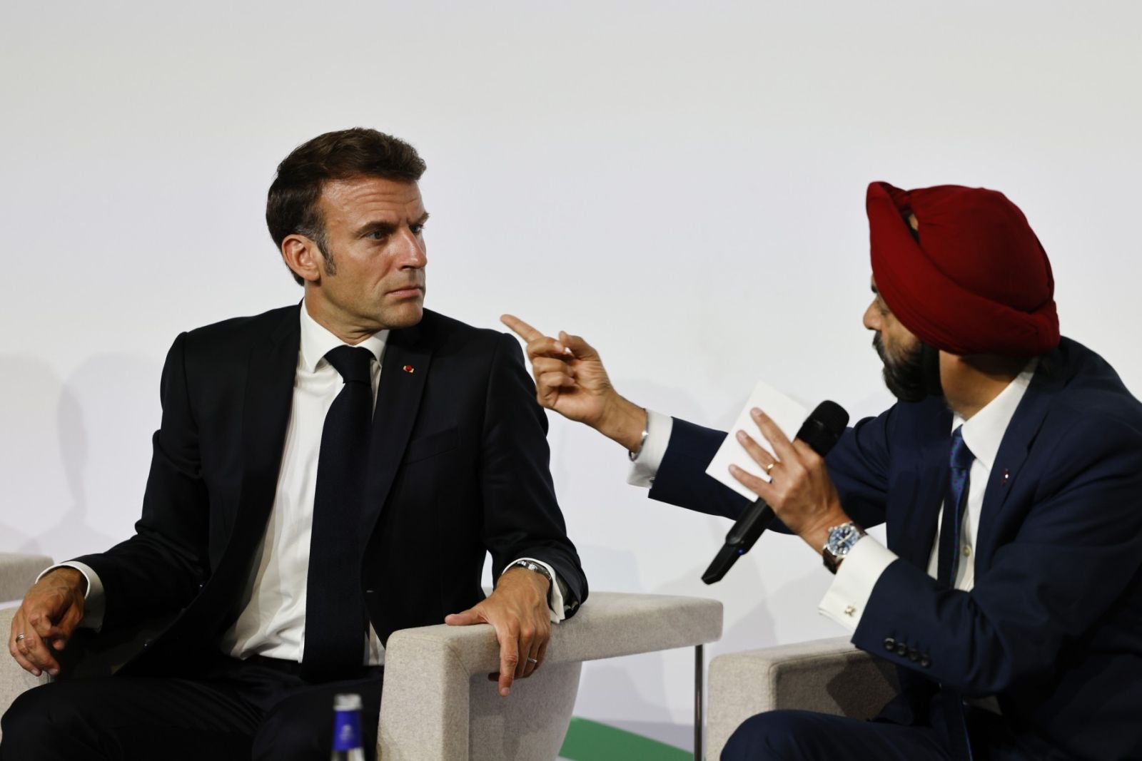 Climate finance summit kicks off in Paris