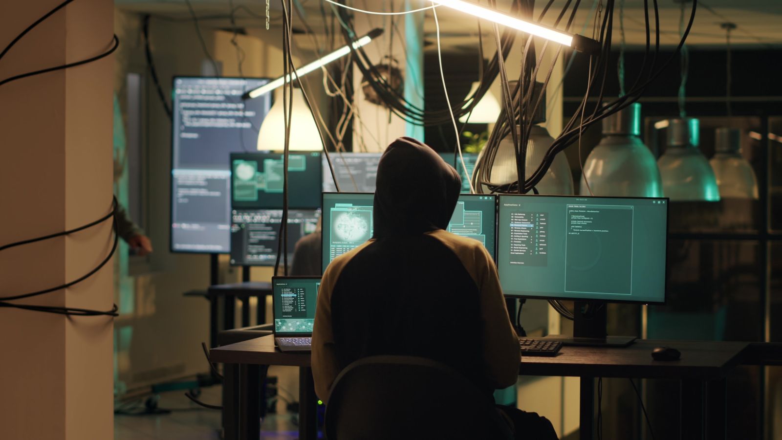 Biggest-ever DoS attack ongoing since August – Big tech