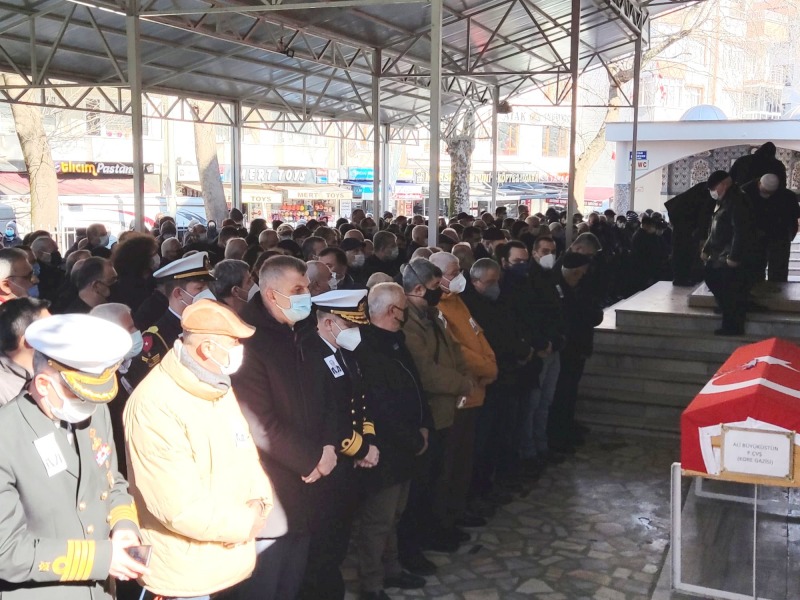 Tuba Büyüküstün’ün Dedesi, Kore Gazisi Ali Büyüküstün, 93 YAŞINDA VEFAT ETTİ