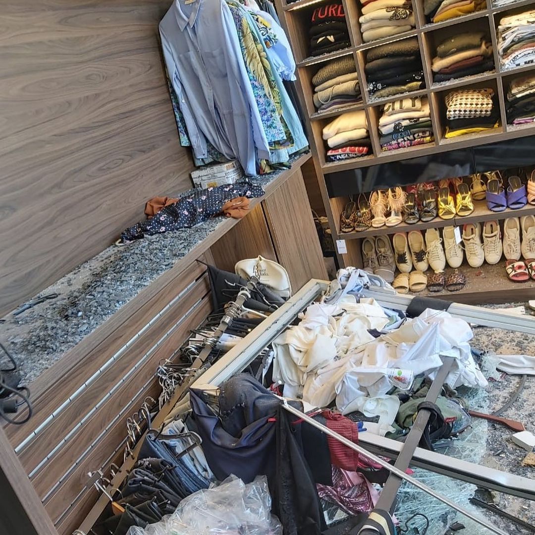 Nadine Njeim beirut blast destroyed home blood
