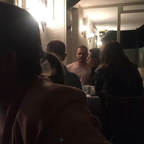 Kerem Bürsin davet edilmemiş yemek yerken Altın Objektif Ödülleri Golden Lens Awards