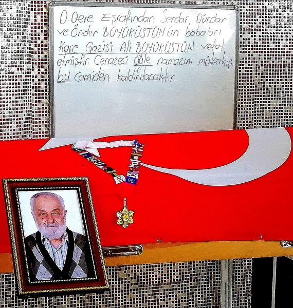 Tuba Büyüküstün’ün Dedesi, Kore Gazisi Ali Büyüküstün, 93 YAŞINDA VEFAT ETTİ