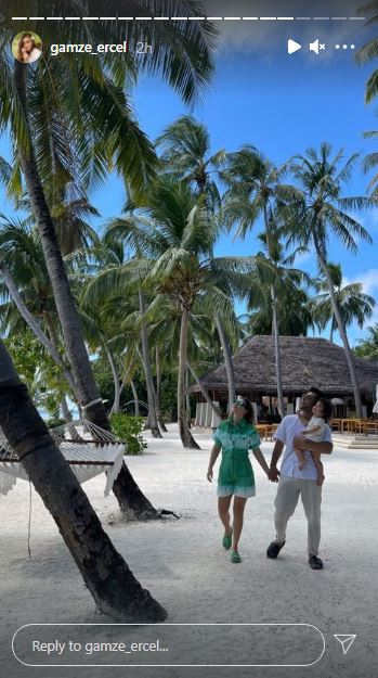 Hande Erçel's Sister Gamze Erçel kız kardeş Maldives Caner Yıldırım Aylin Mavi Yıldırım 