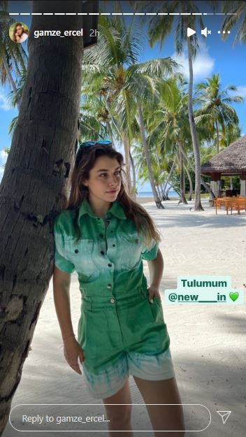 "Hande Erçel's Sister Gamze Erçel kız kardeş Maldives Caner Yıldırım Aylin Mavi Yıldırım "