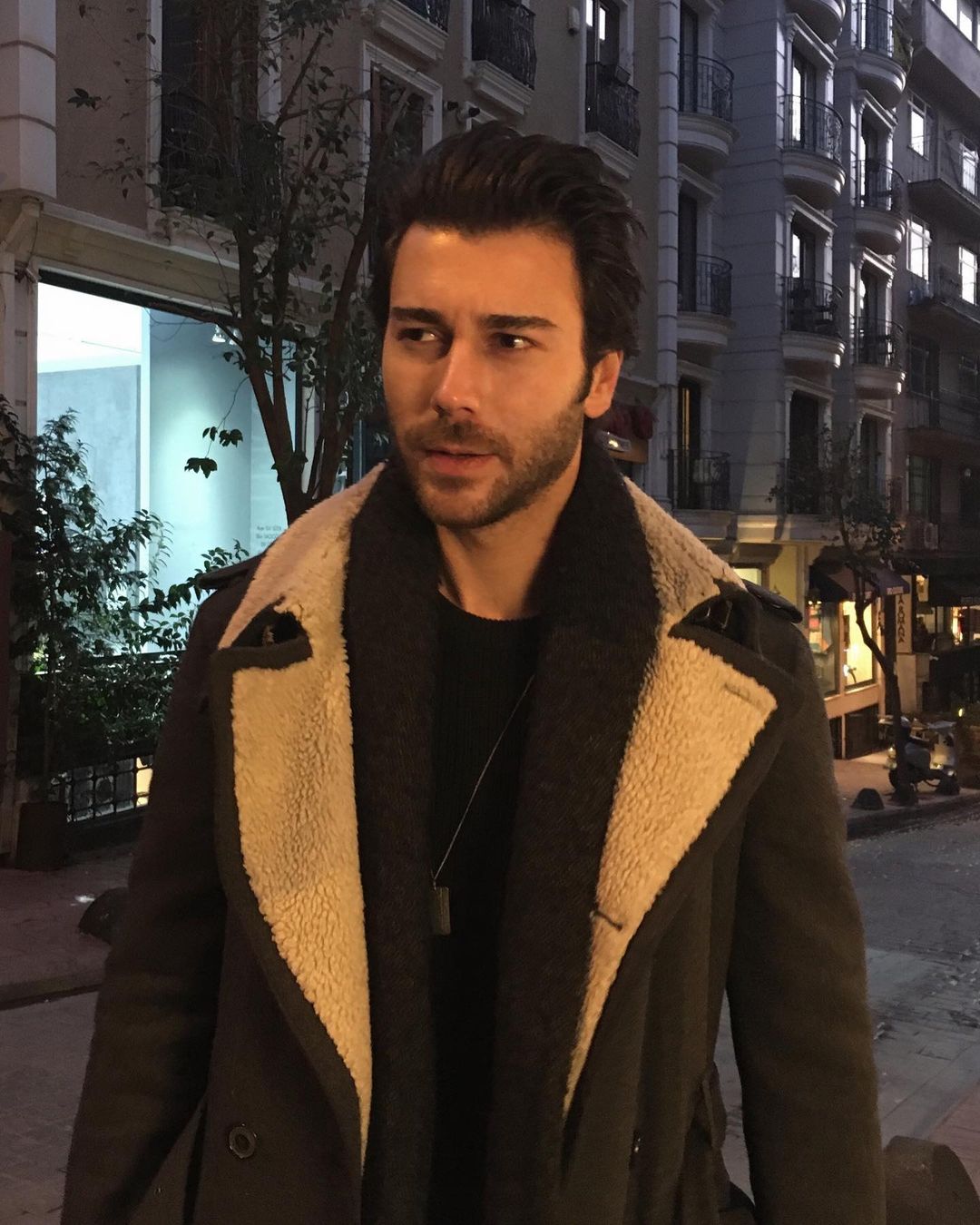 Oğuz Peçe Arka Sokakları