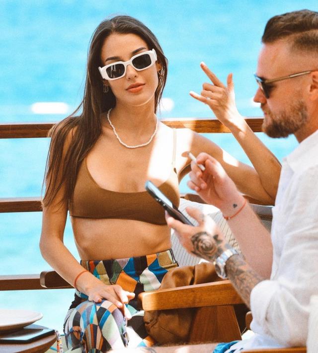 caught having sex in a public toilet Dilan Çiçek Deniz Thor Saevarsson umumi tuvalette seks yaparken yakalandı