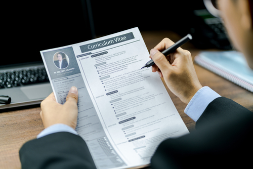 Top 5 Resume Builder Apps in 2022