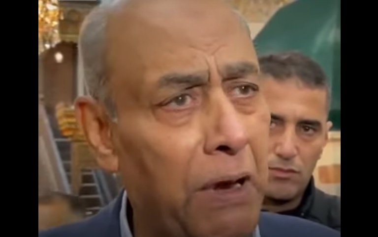 ""أحمد بدير شعر بمرارة لما رآه من تدنيس اليهود للحرم الإبراهيمي