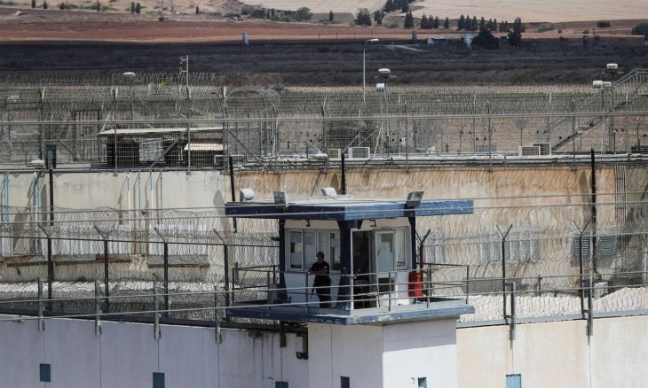""سجن جلبوع الذي فر منه زكريا الزبيدي مع رفاقه