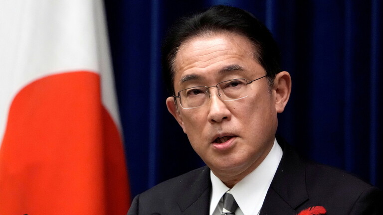 ""رئيس الوزراء الياباني فوميو كيشيدا 