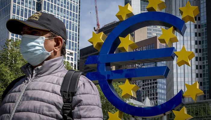 ""الى جانب استمرار المتحورة دلتا، فان متحورات أخرى يمكن أن تظهر.