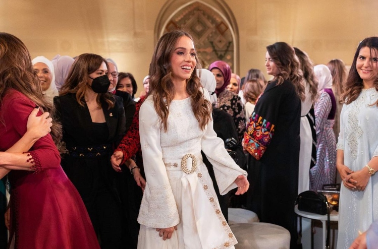 "حفلة حناء الأميرة إيمان"