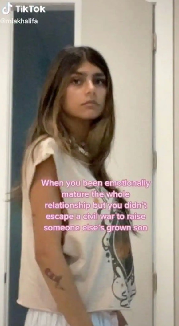 ميا خليفة