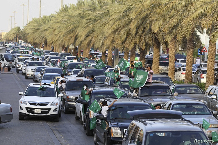 "عقوبة إساءة استخدام العلم السعودي"