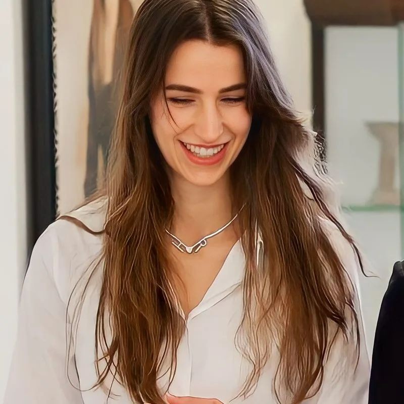 "سنسال رجوة آل سيف"