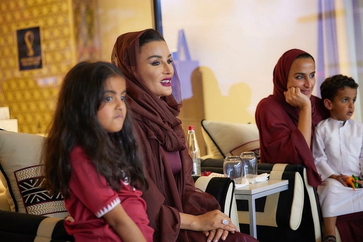 "الشيخة موزة في حفل افتتاح كأس العالم 2022"