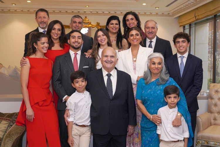 "الأميرة سمية بنت الحسن تحتفل بخطوبة ابنها .. من هي العروس؟"