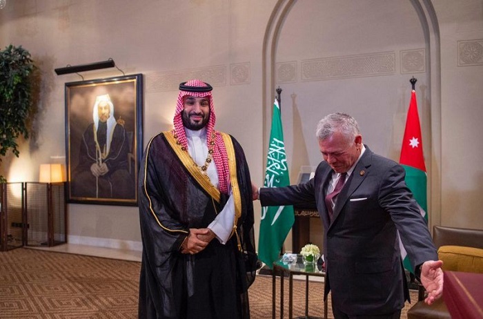 الملك عبدالله يستقبل الأمير محمد بن سلمان