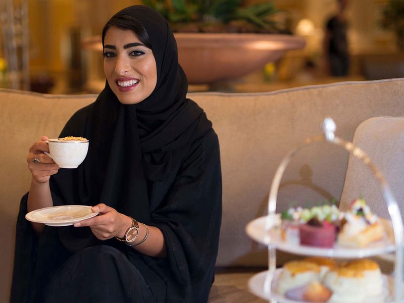 عروض يوم المرأة الإماراتية