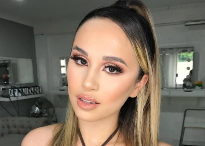 جيسي كار قبل وبعد عملية تجميل فاشلة