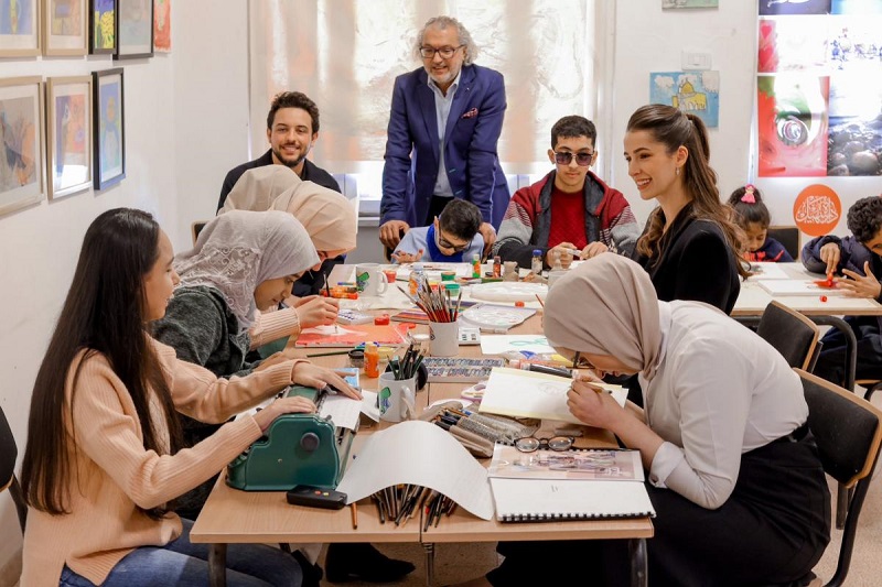 "الأمير الحسين بن عبدالله والآنسة رجوة آل سيف"