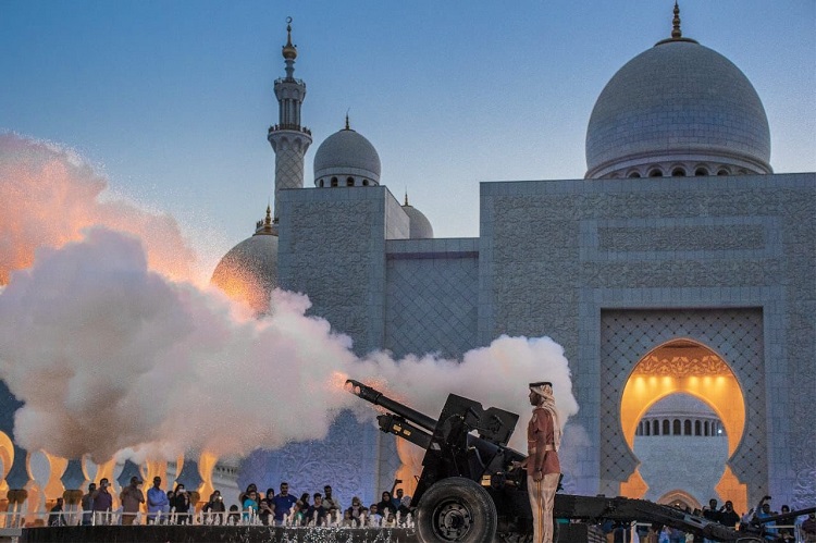 "اماكن مدفع رمضان في الإمارات "