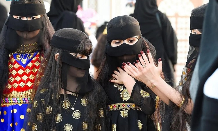 "فعاليات يوم التأسيس في المدارس"