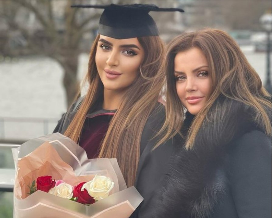 "ابنة حاكم دبي الشيخة مهرة تحتفل بتخرجها"