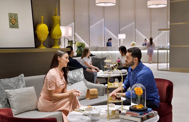 عروض يوم المرأة الإماراتية