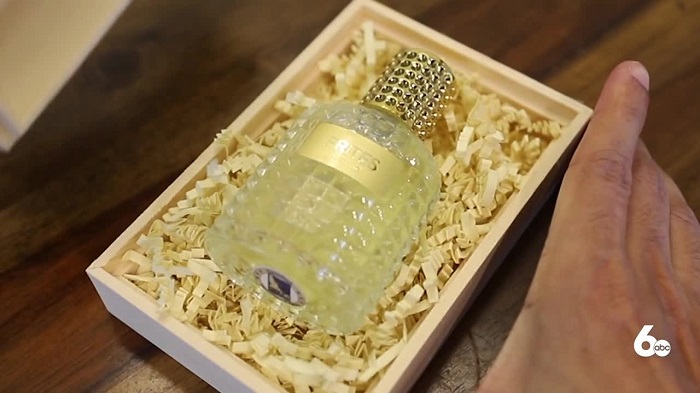 عطر برائحة البطاطس المقلية 