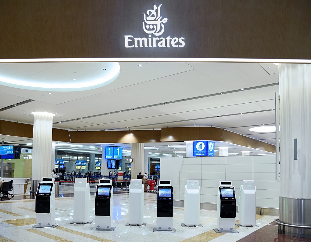 الأكشاك الذاتية لطيران الإمارات 