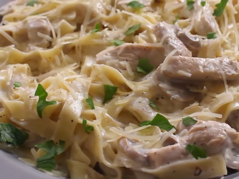 وصفات احتفالية: فيتوتشيني الفريدو باللحم