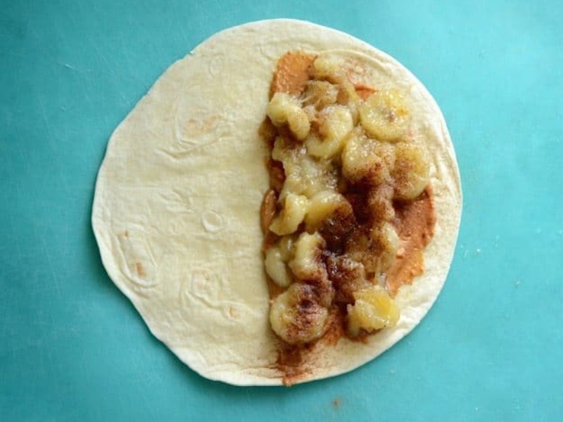 وصفات خريفية: كويساديلا الموز بالكراميل 