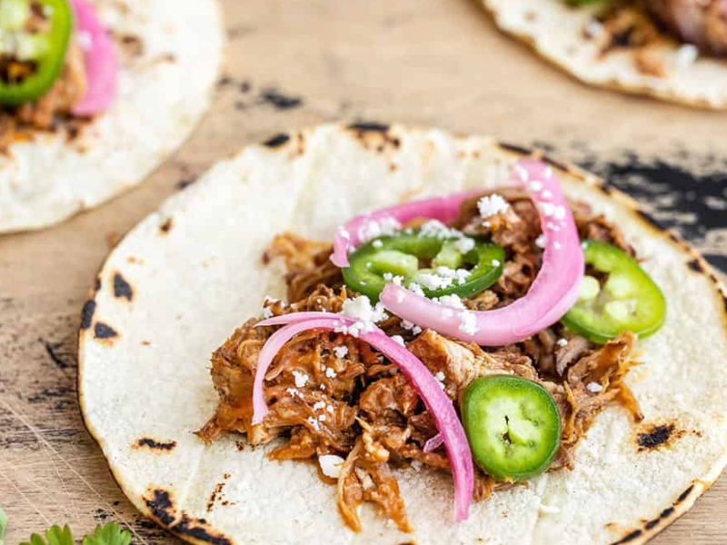 وصفات خريفية: مخلل البصل الأحمر