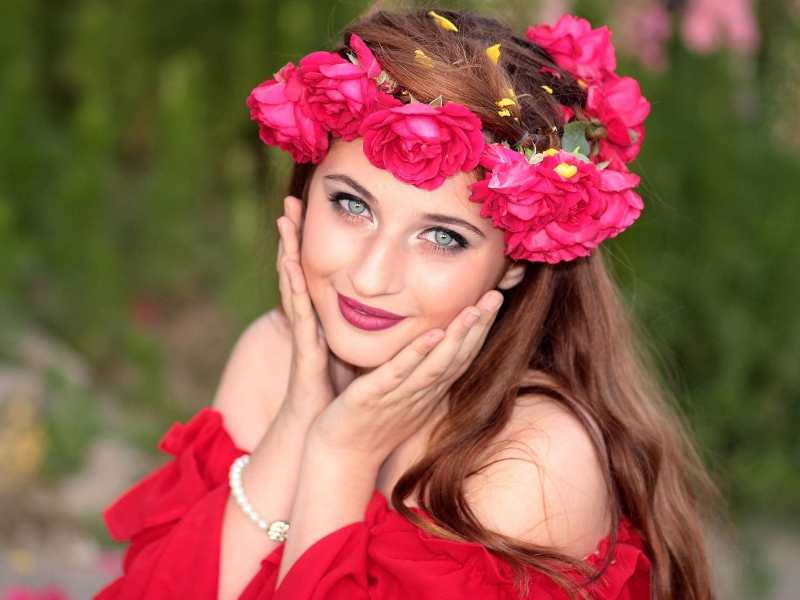 جميلة البوابة: 5 نصائح للعناية ببشرتك المجهدة