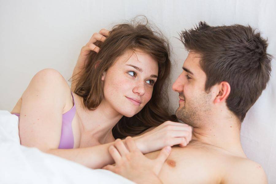  اختيار الوقت المناسب لممارسة العلاقة الحميمة