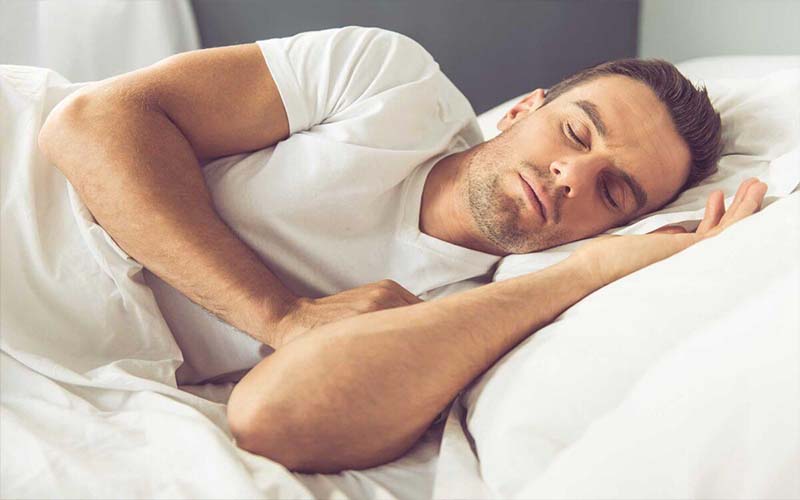 تفسير رؤية جماع رجل لرجل آخر