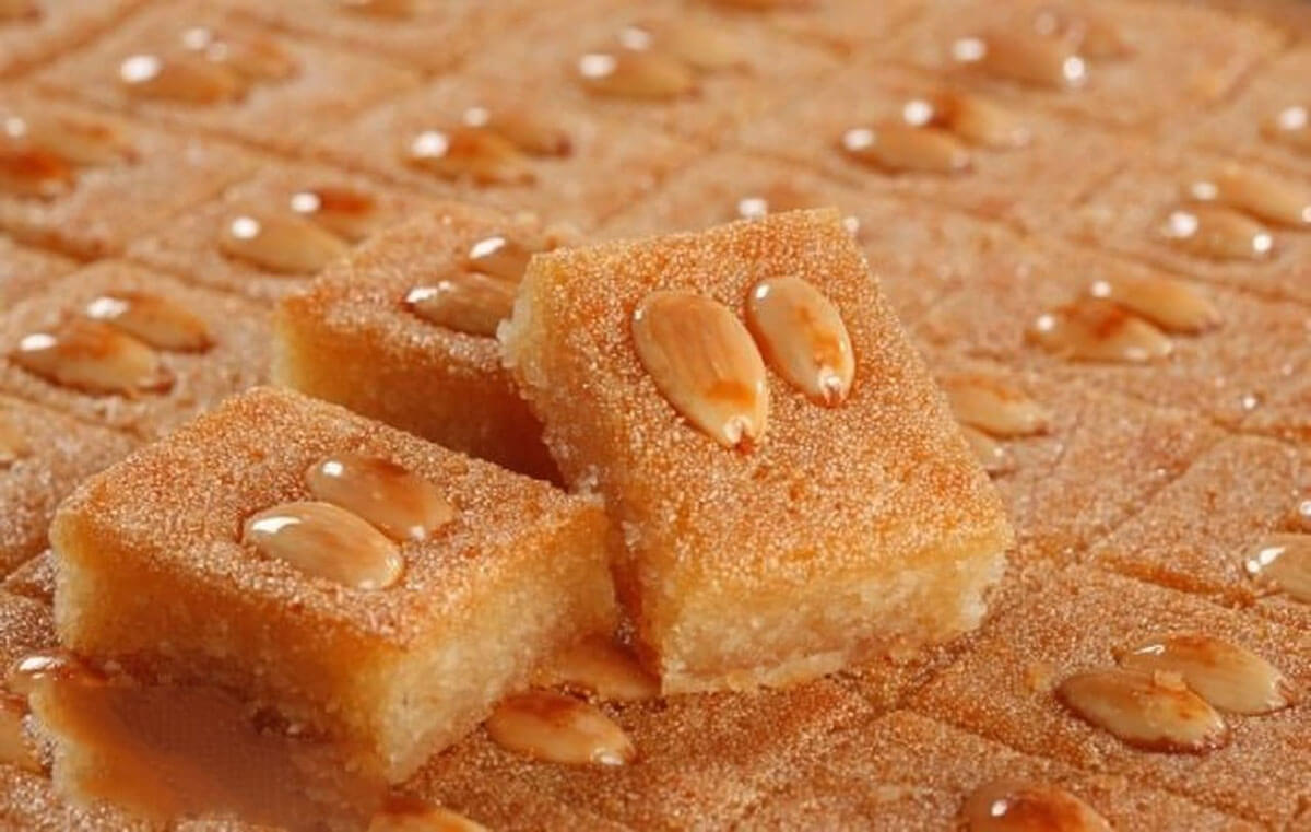 طريقة عمل البسبوسة في البيت باللبن