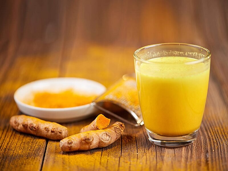 فوائد الكركم مع الحليب للوجه