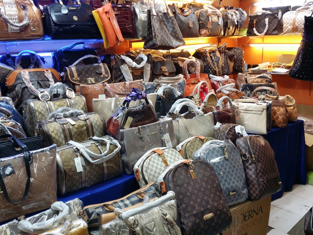 counterfeit 