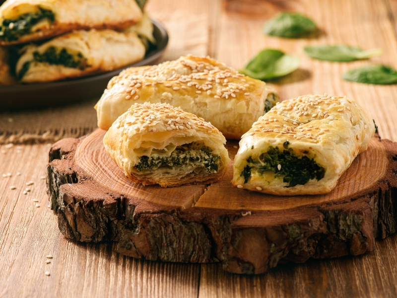 أقراص السبانخ بالسماق