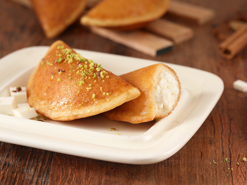القطايف بالجبنة
