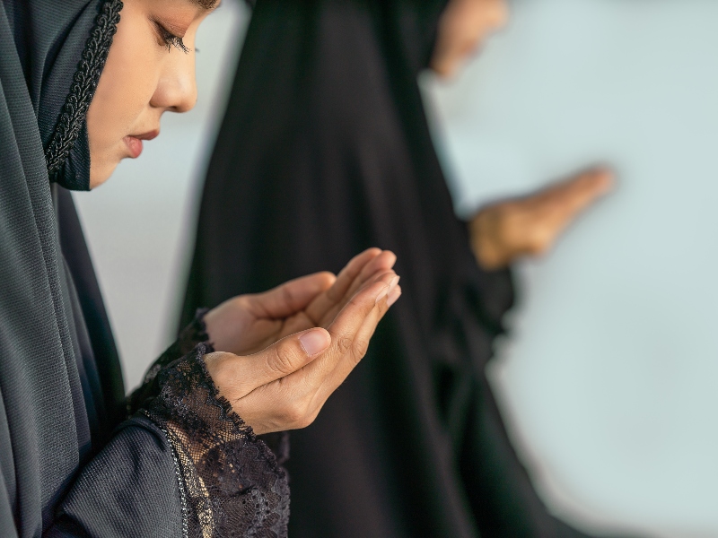 أدعيه جميله لشخص تحبه ويهمك أمره
