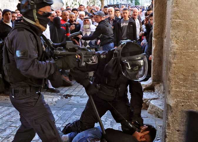 اعتقالات في المسجد الأقصى