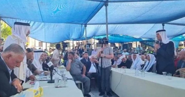 الخلاف بين الجعبري والعويوي