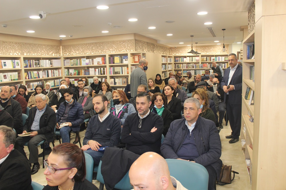 انتصار الوزير "أم جهاد"