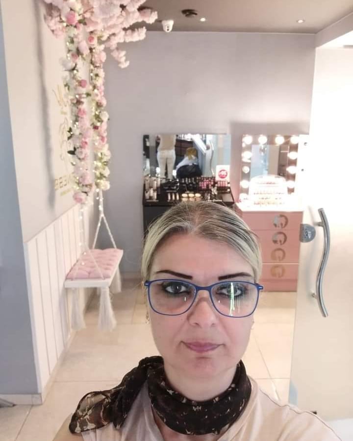 رباب كنعان