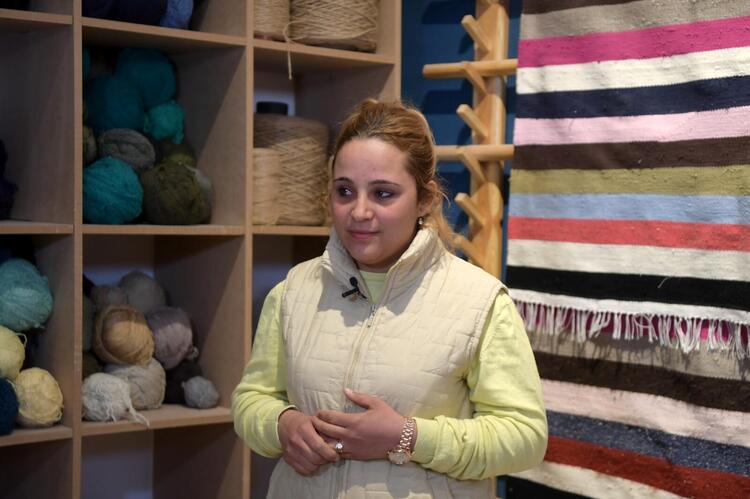 Tunisian Weavers Turn Rags Into Eco-Friendly Rugs (AFP)