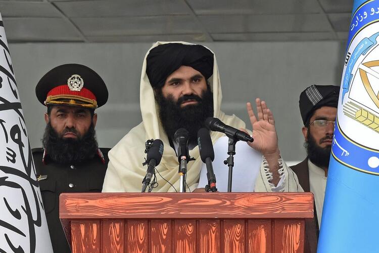 Taliban Bans Afghan Women Flying Alone in Rights Setback (AFP)