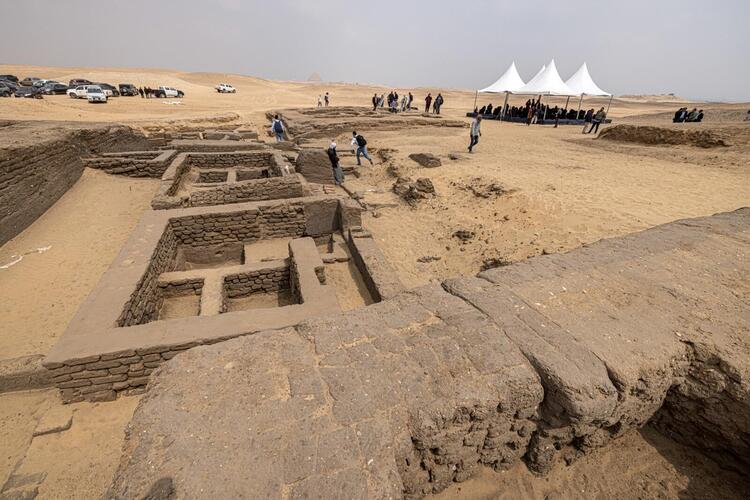 In Pictures: Five Ancient Tombs Discovered in Egypt